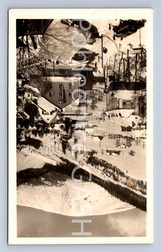 Postcard KRKONOSE - PEC UNDER SNĚŽKOU (ST4937)