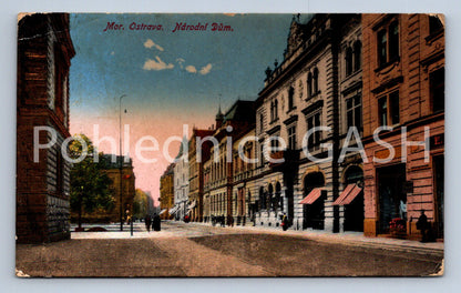Postcard MORAVSKÁ OSTRAVA - NATIONAL HOUSE (ST6564)