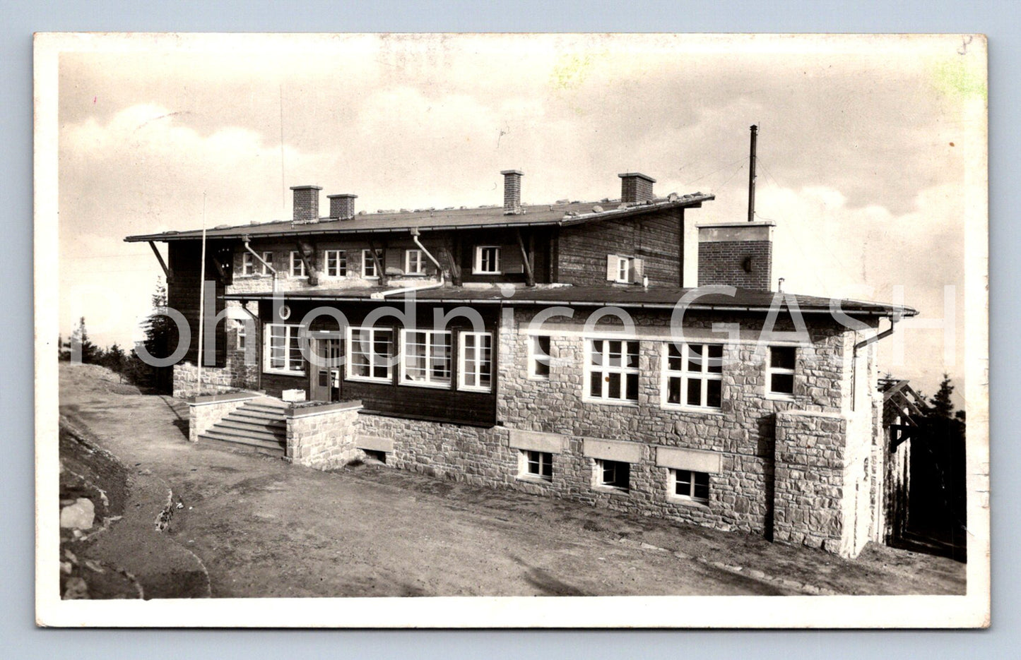 Postcard LYSÁ HORA - COTTAGE (ST6776)