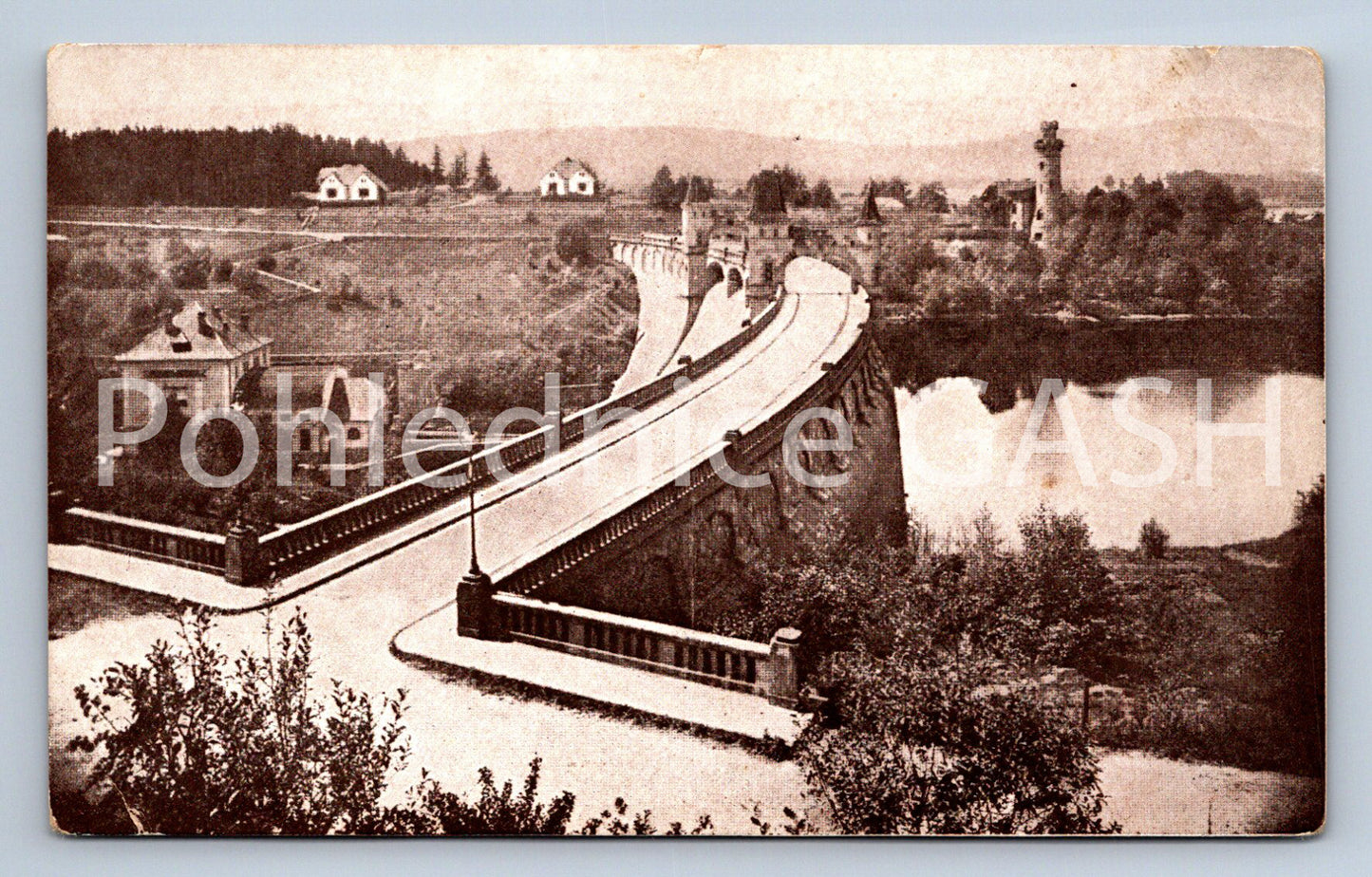 Postcard CHILDREN'S PARADISE AT THE KING'S COURT IN THE LABEM (ST6987)