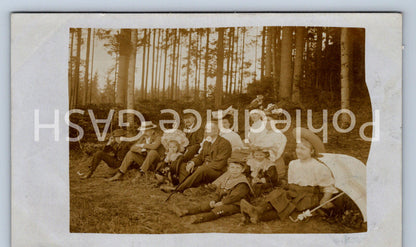 Postcard FAMILY (ST7062)