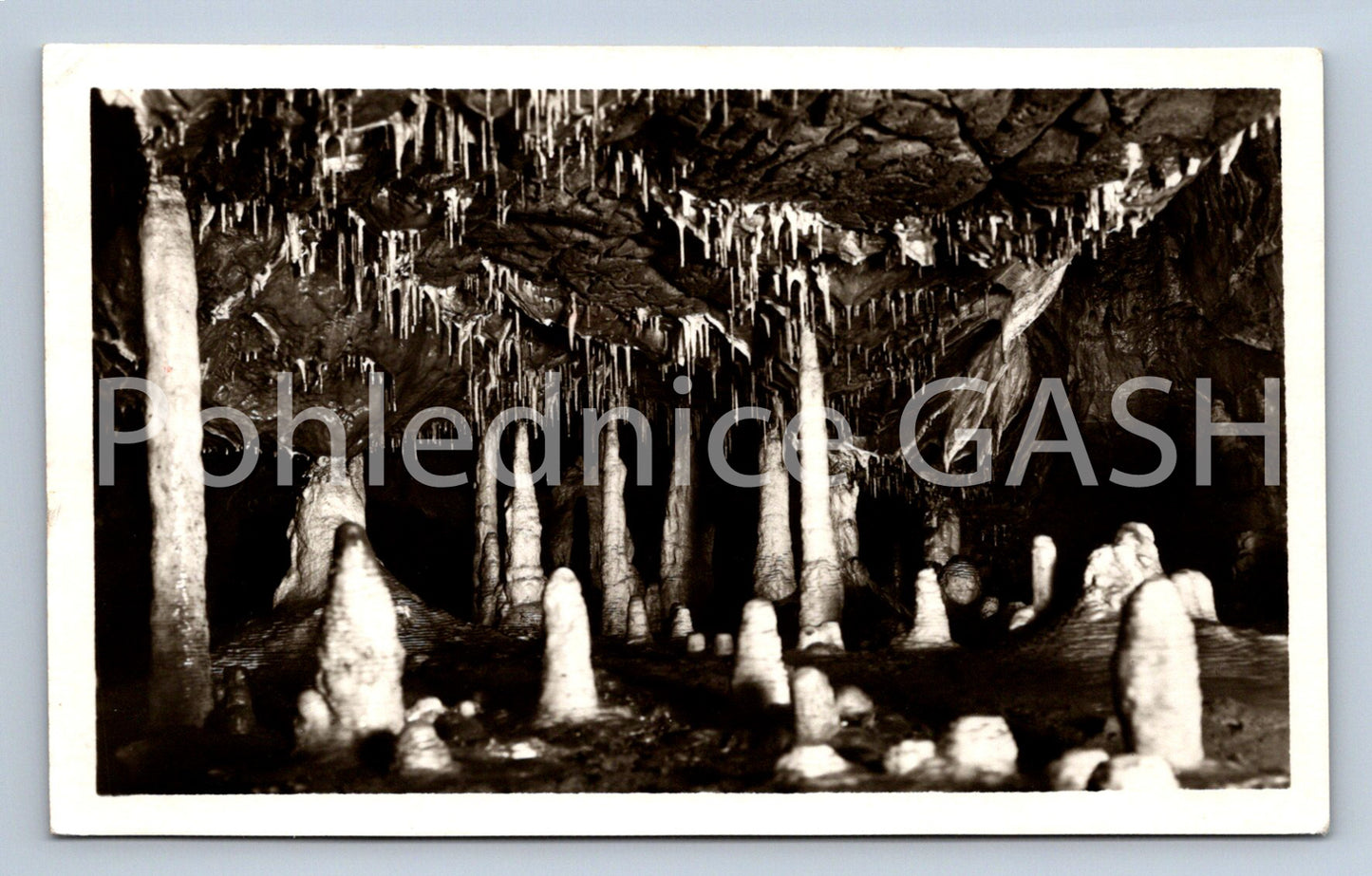 Postcard MORAVIAN KRAS (ST7265)