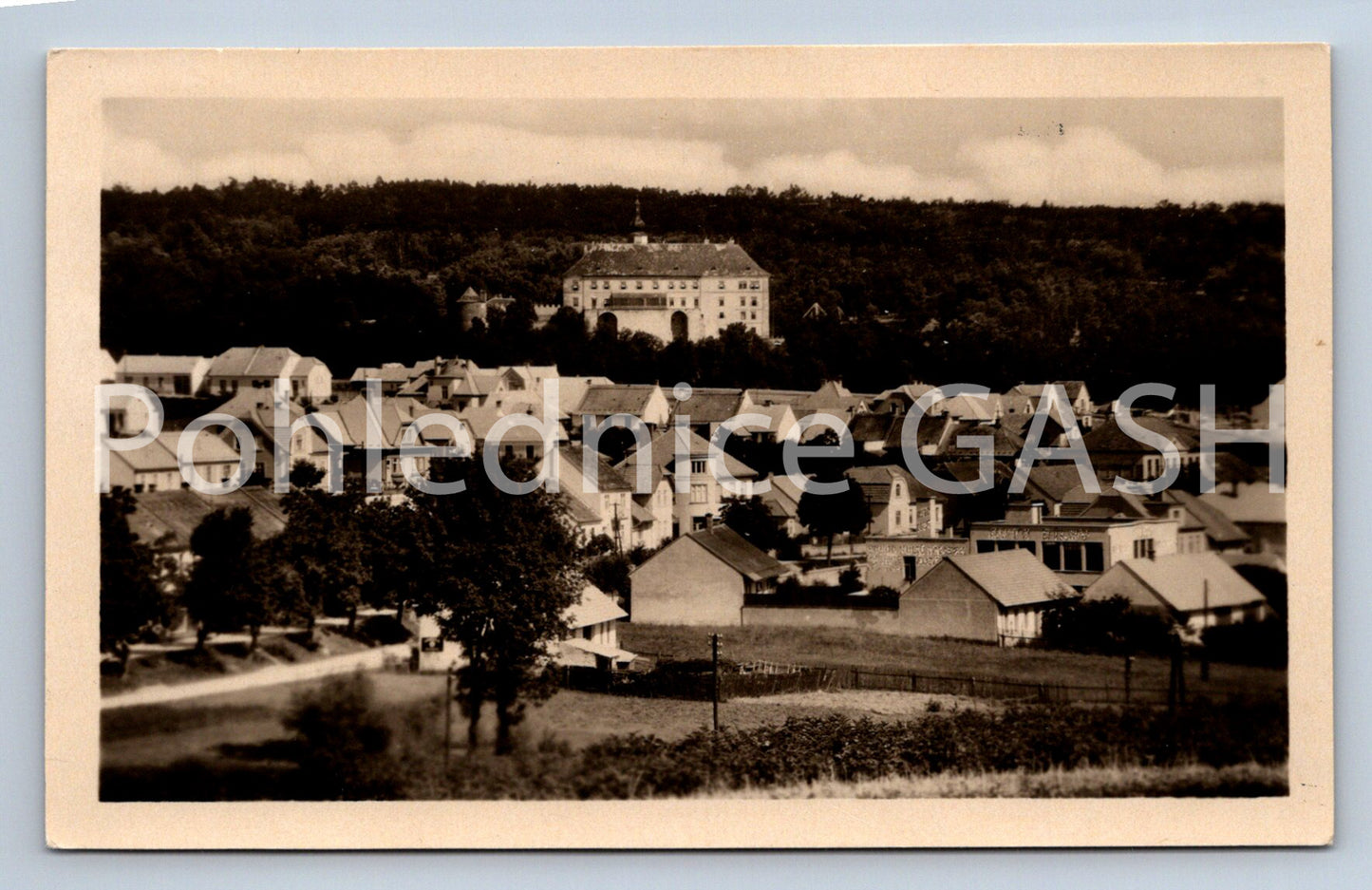 Postcard NÁMĚŠŤ NAD OSLAVOU (ST7320)