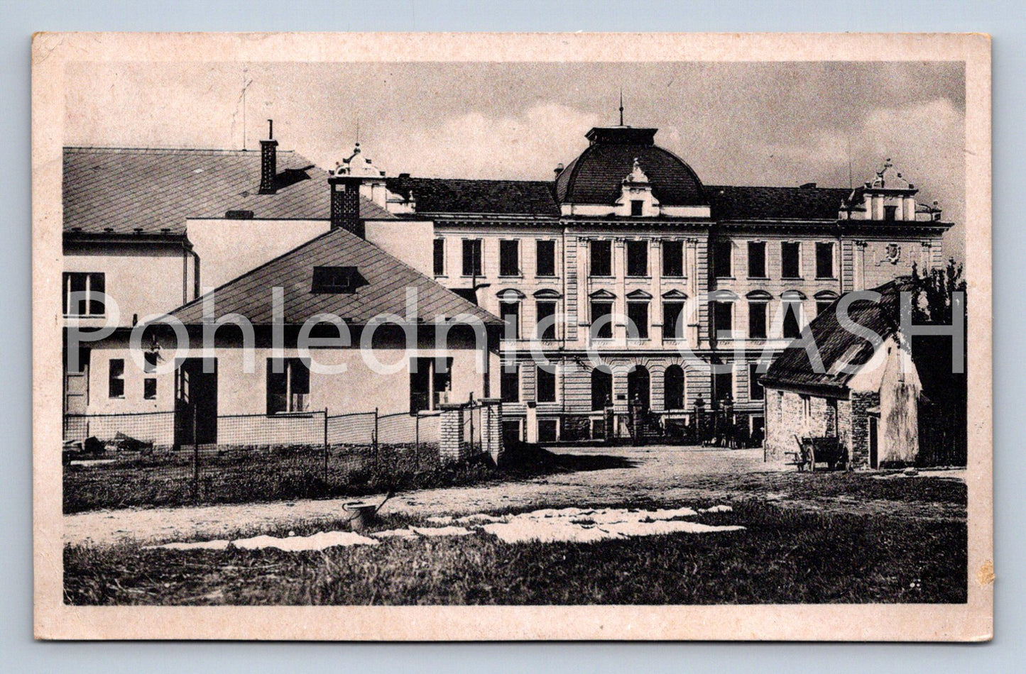 Postcard NETOLICE - BOYS' SCHOOL (ST7339)