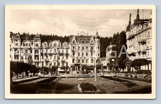 Postcard MARIANSKÉ LÁZNĚ - MARSHAL STALIN SQUARE (ST7404)