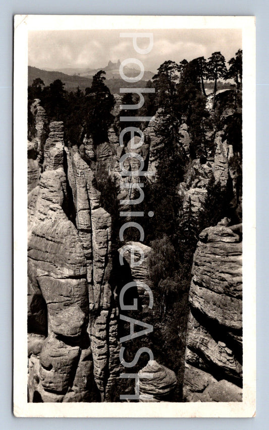 Postcard PRACHOVSKÉ SKÁLY (ST8246)