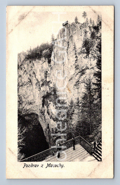 Pohlednice POZDRAV Z MACOCHY (ST8440)