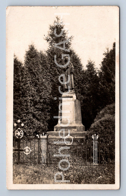 Postcard KUNVALD (ST8586)