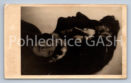 Pohlednice PORTRÉT ŽENY (ST9373)