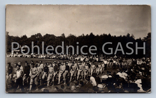 Pohlednice SCHROMÁŽDĚNÍ LIDU (ST9455)