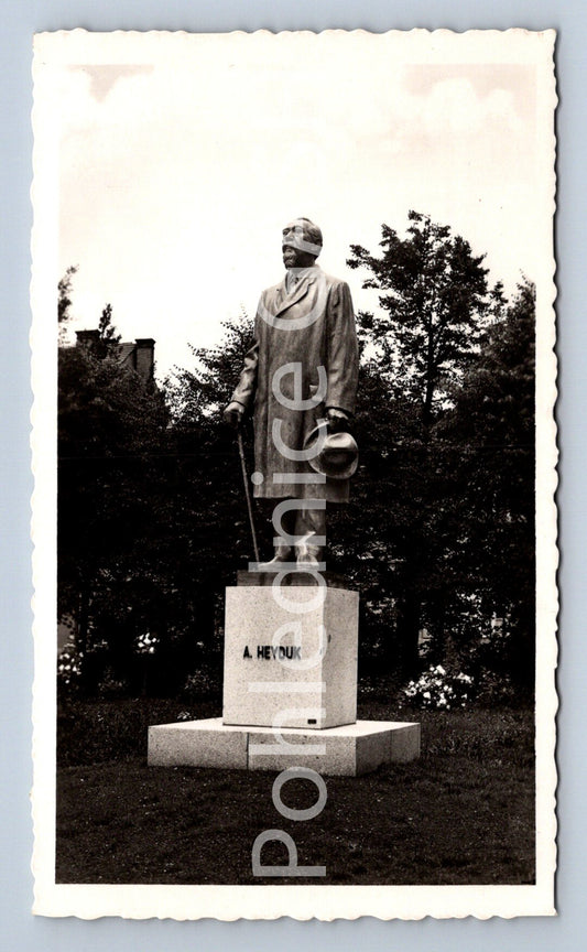 Pohlednice PÍSEK POMNÍK BÁSNÍKA AD. HEYDUKA (ST9647)