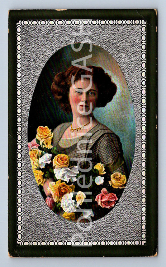 Pohlednice ŽENA S KVĚTY (ST9806)