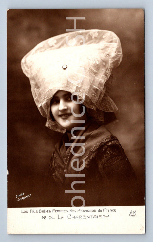 Pohlednice LES PLUS BELLES FEMMES DES PROVINCES DE FRANCE (ST10115)