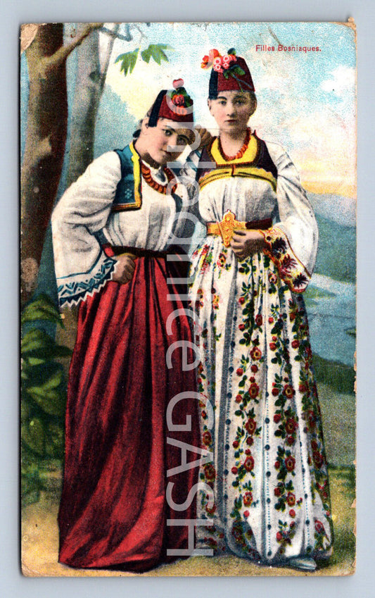 Pohlednice FILLES BOSNIAQUES (ST10245)