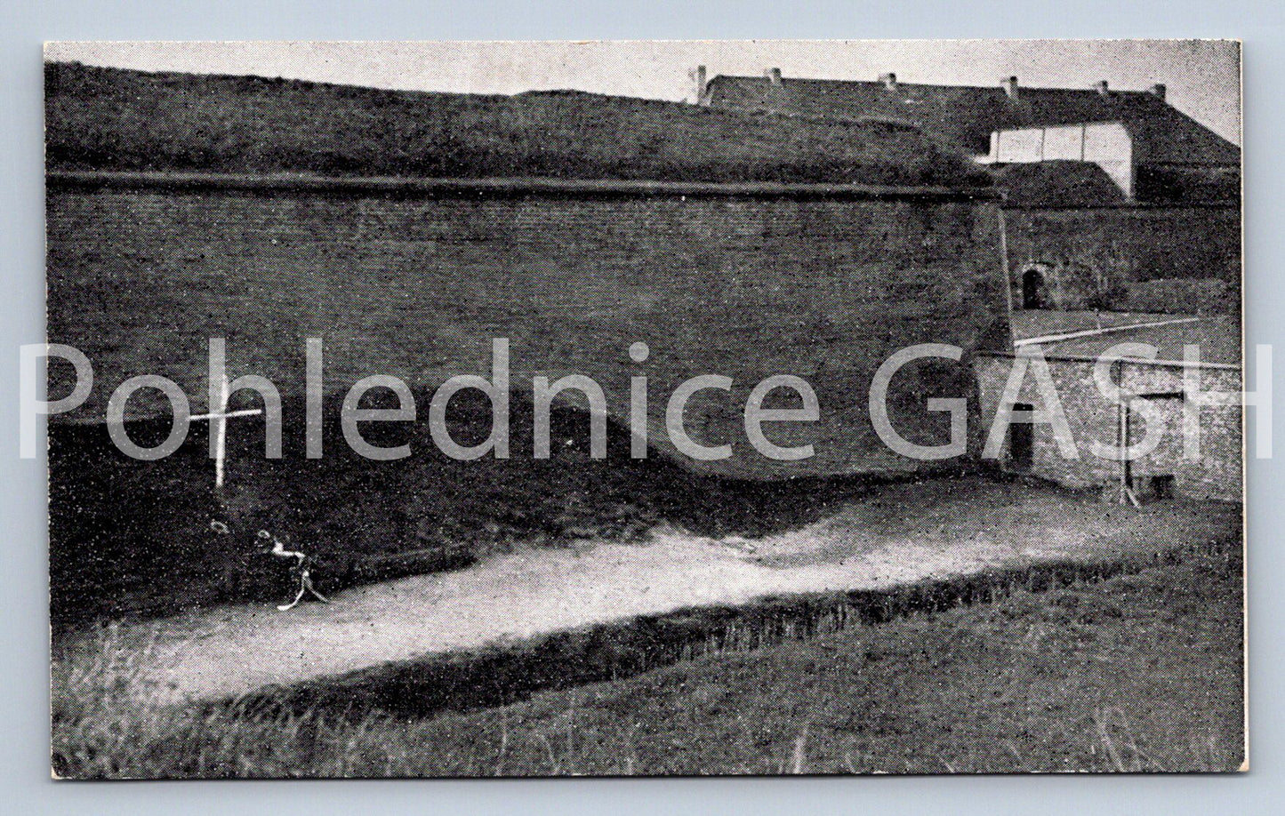 Pohlednice PAMÁNÍK NÁRODNÍHO UTRPENÍ (X24948)