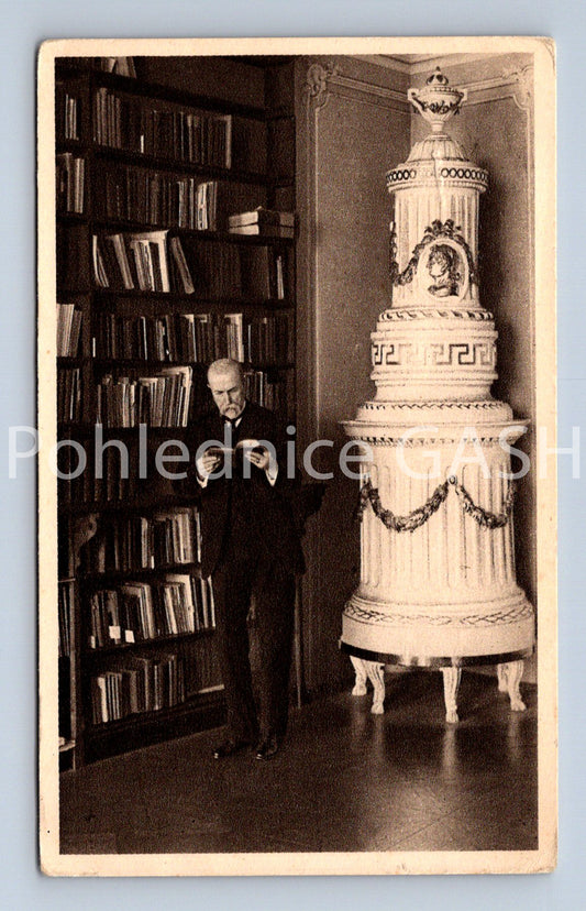 Pohlednice T.G.M. VE SVÉ KNIHOVNĚ V LÁNECH (x17861)
