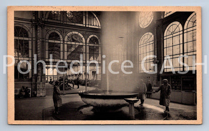 Postcard KARLOVY VARY (ST12627)