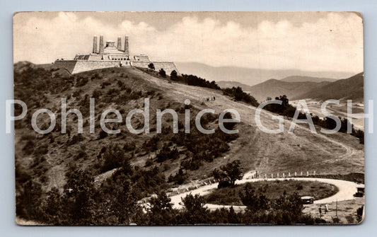 Pohlednice MOHYLA GEN. M. R. ŠTEFÁNIKA NA BRADLE (ST12794)