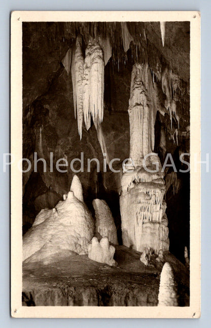 Pohlednice MORAVSKÝ KRAS - MASARYKŮV DÓM (ST12923)