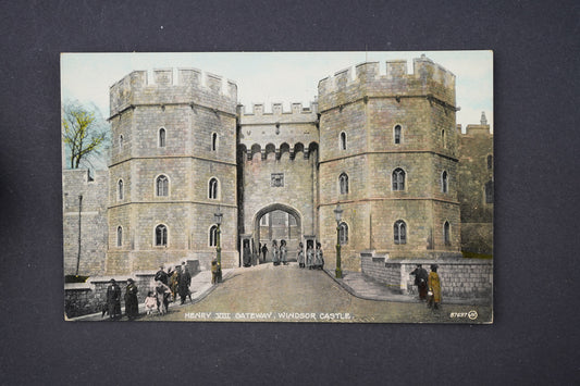 Pohlednice HENRYY VIII GATEWAY WINDSOR CASTLE (x5802)