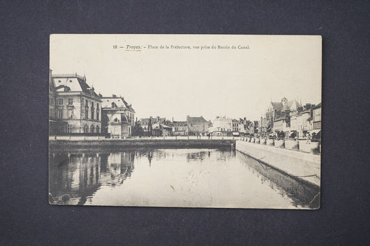 Pohlednice Troyes (x6209)