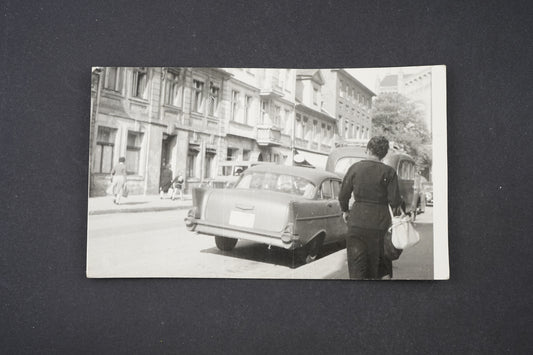 Pohlednice Foto ulice s autem (x6492)