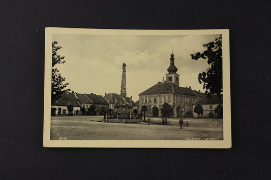 Pohlednice Velvary - náměstí (x6739)