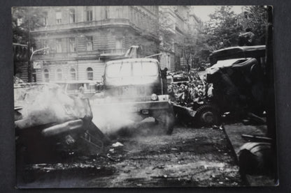 Pohlednice PRAHA 1968 OKUPACE foto x8848