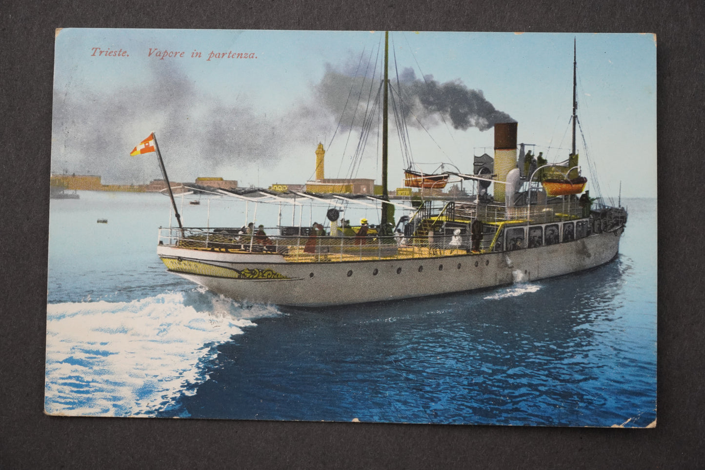 Pohlednice PARNÍK TRIESTE VAPORE IN PARTENZA x9098