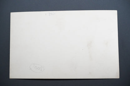 Postcard PHOTOGRAPHY ?? (x9561)