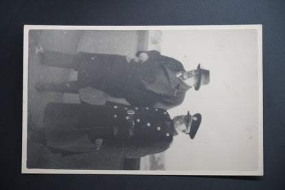 Postcard PHOTOGRAPHY ?? (x9561)