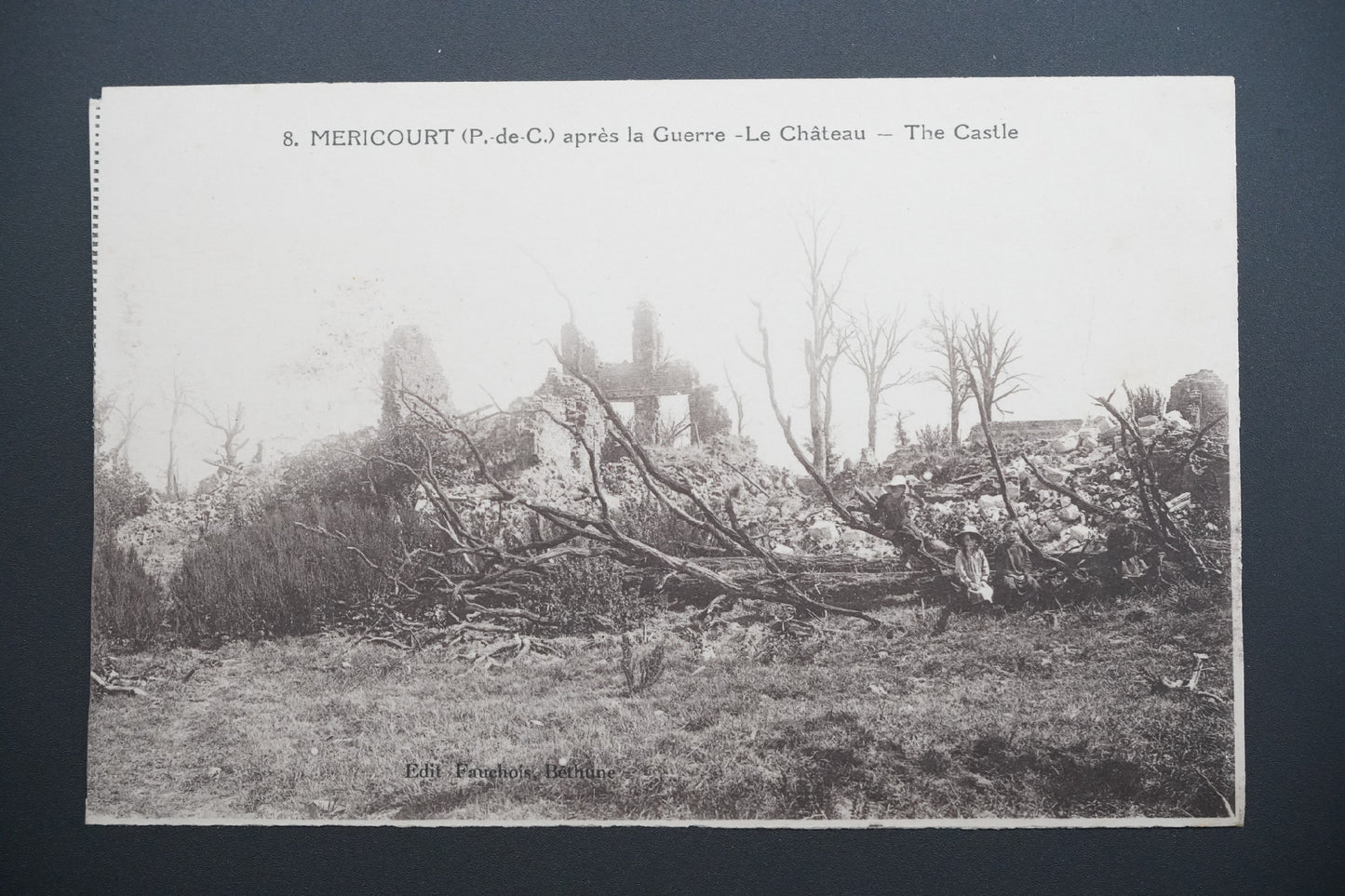 Pohlednice Méricourt – zámek po válce (x9606)