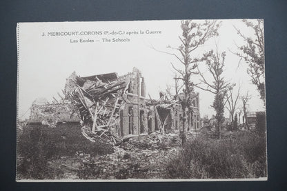 Pohlednice Méricourt-Corons – školy po válce (x9612)