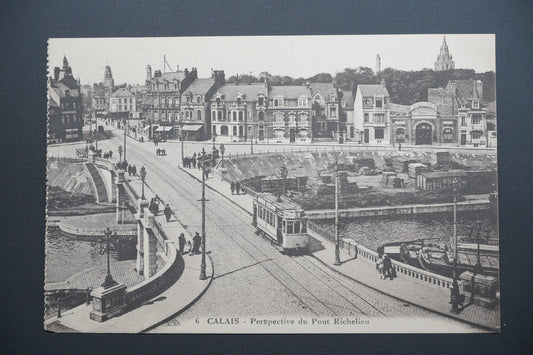 Pohlednice 6 CALAIS - Perspective du Pont Richelieu (x9625)