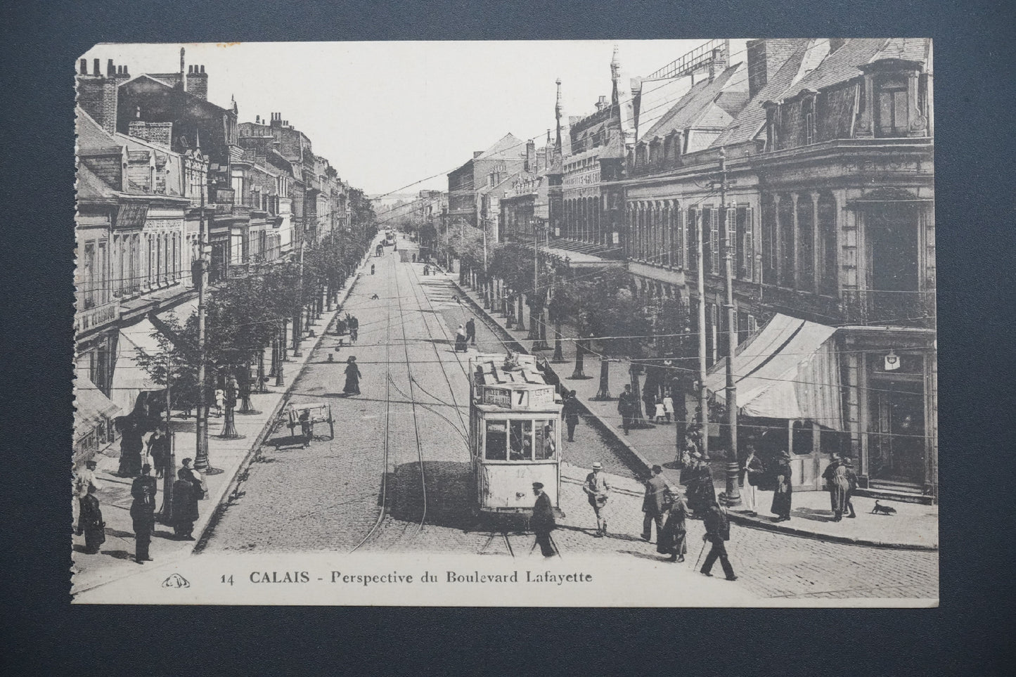 Pohlednice 14. CALAIS - Perspective du Boulevard Lafayette (x9636)