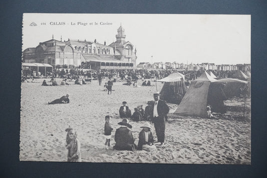 Pohlednice 101 CALAIS - La Plage et le Casino (x9637)