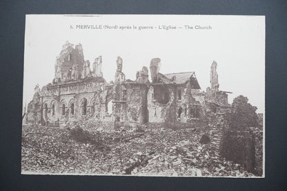Pohlednice Merville – kostel po válce (x9641)