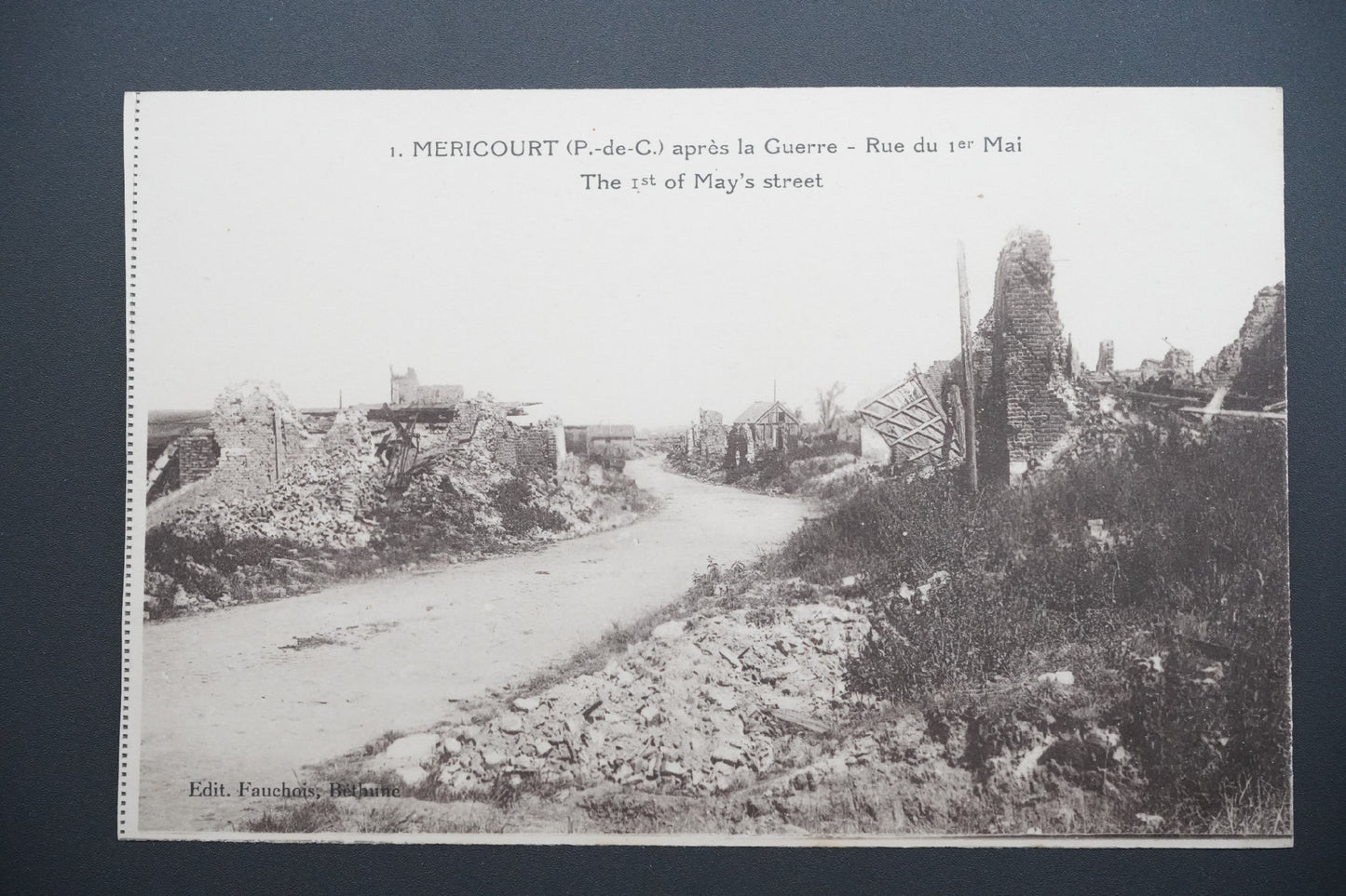 Pohlednice Méricourt – Rue du 1er Mai po válce (x9648)