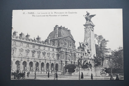 Pohlednice Paříž – Louvre a památník Gambetty (x9651)