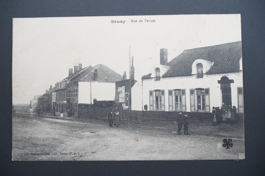Pohlednice Bruay - Rue de Pernes (x9658)