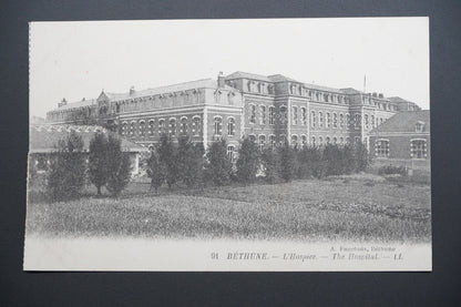 Pohlednice Béthune – špitál (x9678)
