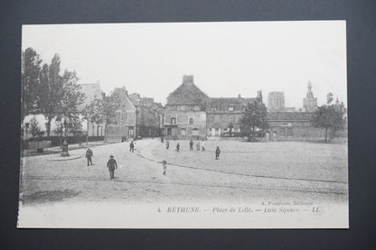 Pohlednice Béthune – náměstí Lille (x9680)
