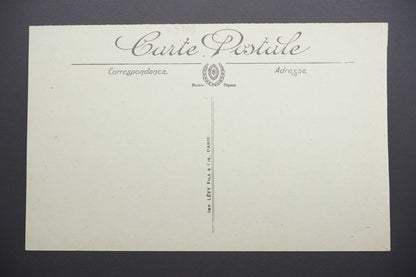 Pohlednice Douai – náměstí a ul. Bellain, ruiny (x9708)