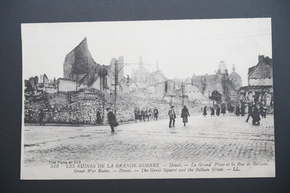 Pohlednice Douai – náměstí a ul. Bellain, ruiny (x9708)