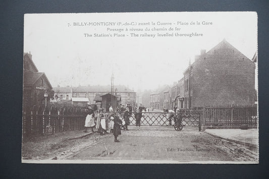 Pohlednice Billy-Montigny – nádraží a přejezd (x9729)