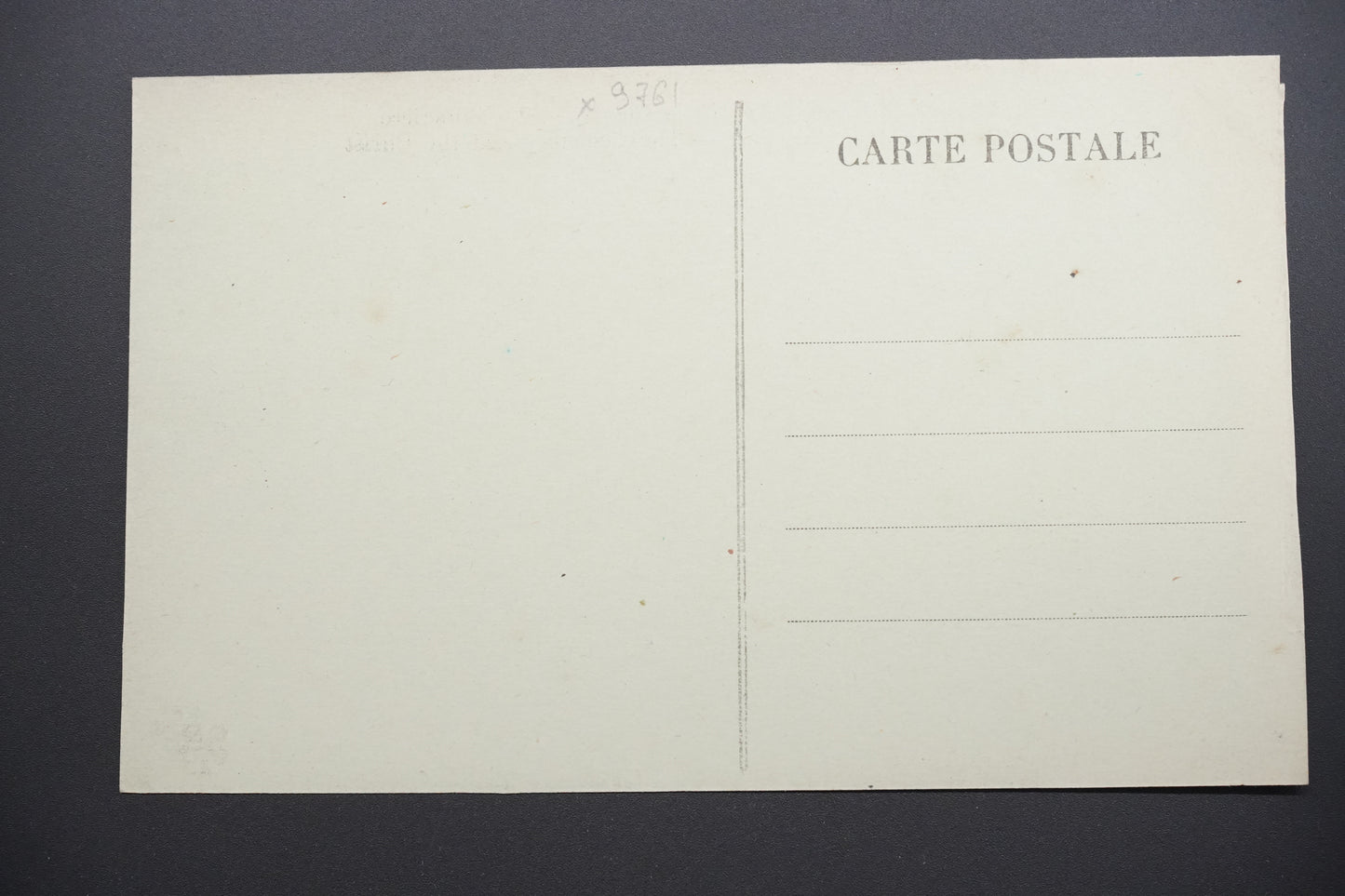 Pohlednice Ablain-St-Nazaire – hřbitov a Kristus po válce (x9761)