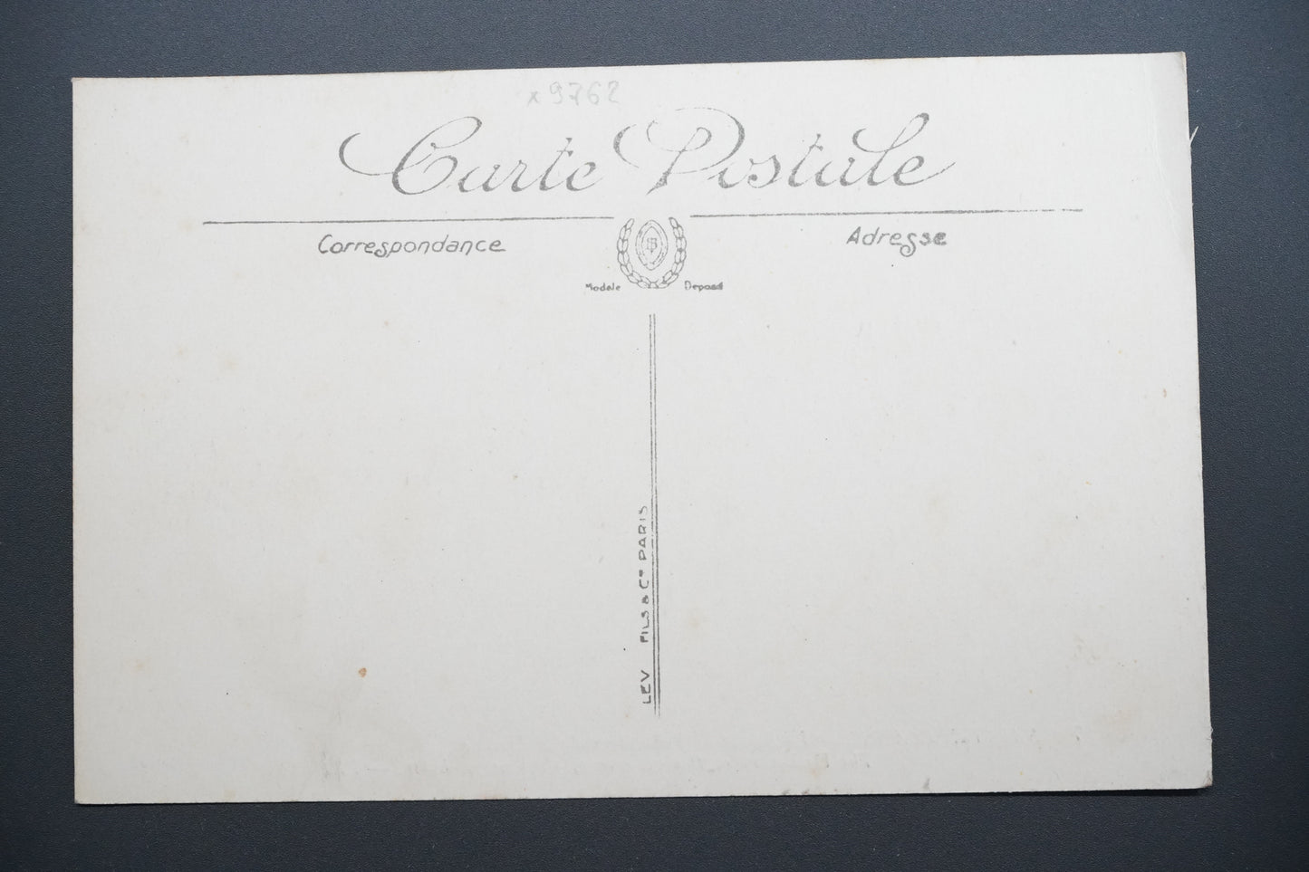 Pohlednice St-Nazaire – dok Penhoët od celnice (x9762)
