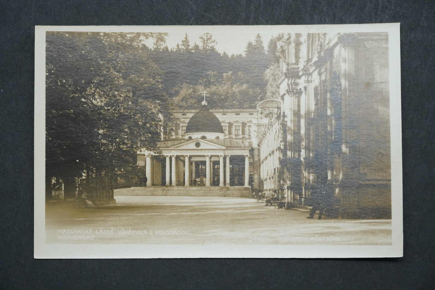 Postcard Marianske Lazne crossroads with colonnade x10053