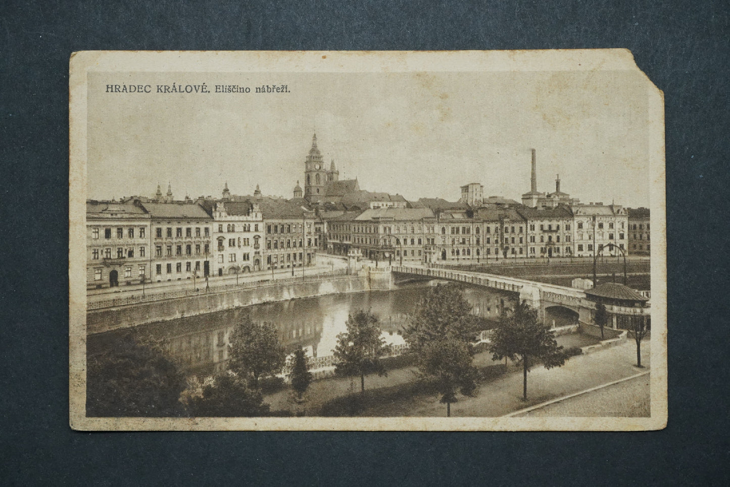 Pohlednice Hradec Králové Eliščino nábřeží x10244