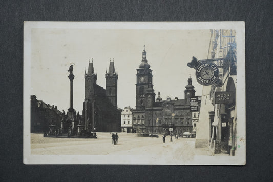 Pohlednice Hradec Králové Velké náměstí a chrám sv. Ducha x10438